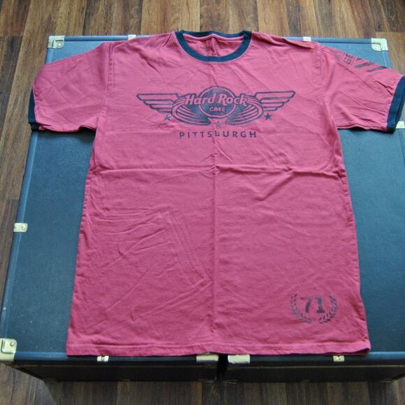 Hard Rock Cafe Other - Hard Rock Café Pittsburgh Large Red Short Sleeve Shirt